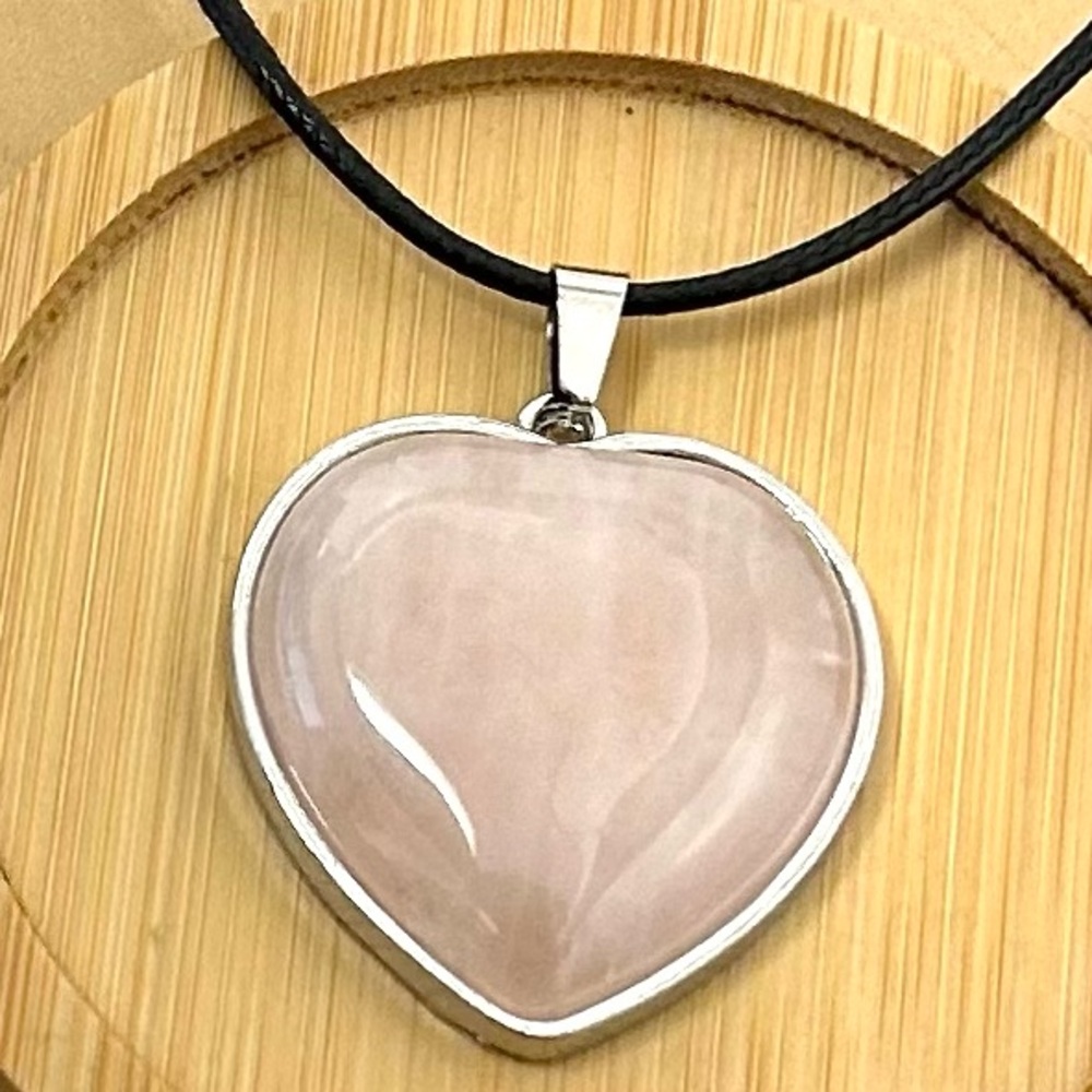 Rose Quartz Natural Gemstone Love Heart Pendant Necklace Gemstone Pendant